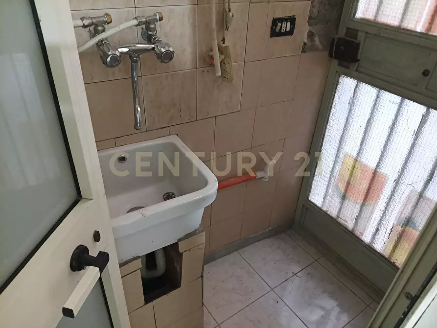 Immagine 12 di Monolocale in vendita  in Via Antonello da Messina 25 a Catania