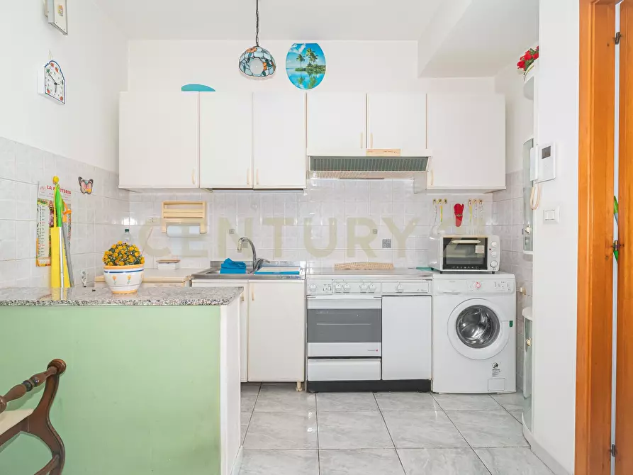 Immagine 9 di Bilocale in vendita  in Via Diana 8 a Fiumefreddo Di Sicilia