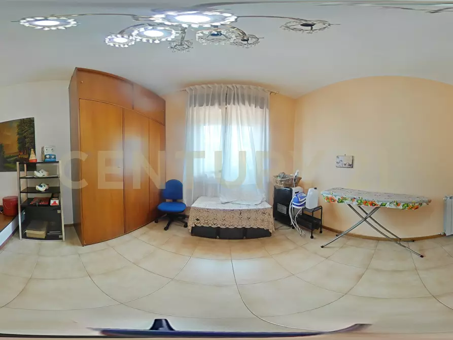 Immagine 60 di Villa in vendita  in Via Libertà 1 a Mascalucia