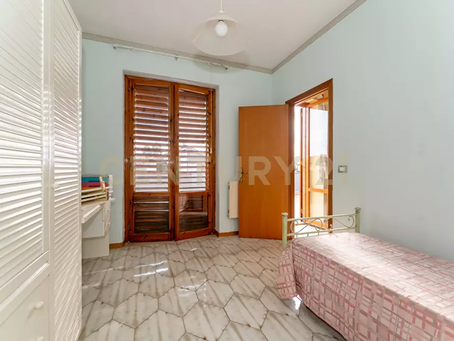 Immagine 52 di Casa bifamiliare in vendita  in Via Sebastiano Grasso 14 a Aci Catena