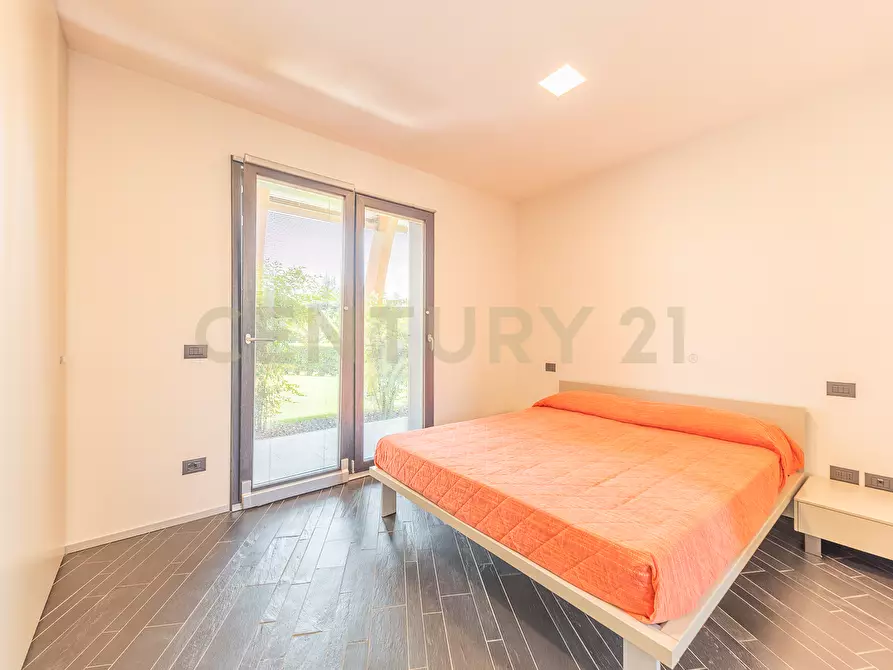 Immagine 39 di Villa in vendita  in Via Palmoli 27 a Roma