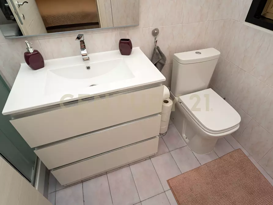 Immagine 16 di Porzione di casa in vendita  in Via XXXI Maggio 34 a Catania