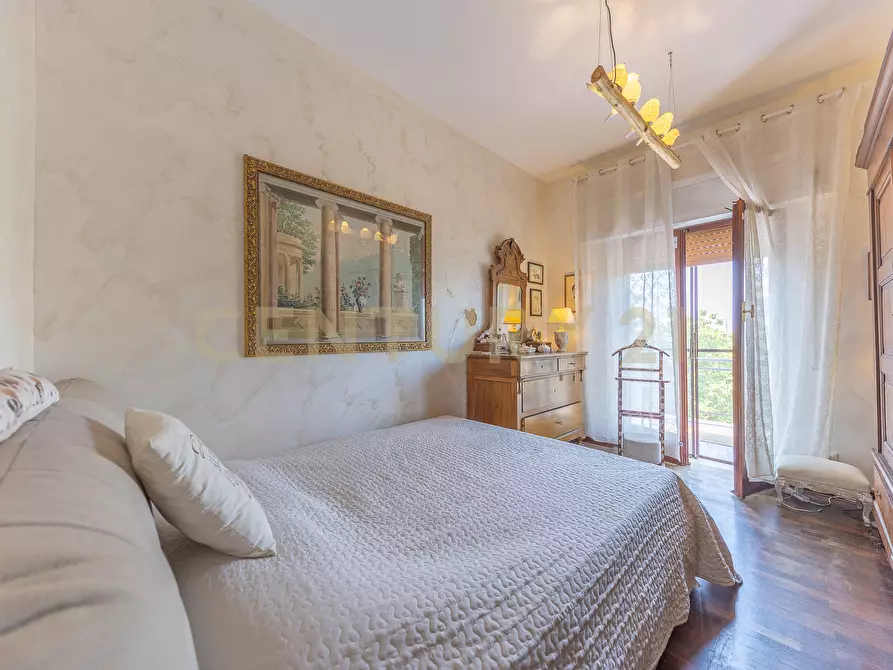 Immagine 23 di Villa in vendita  in Corso San Francesco 159 a Anzio