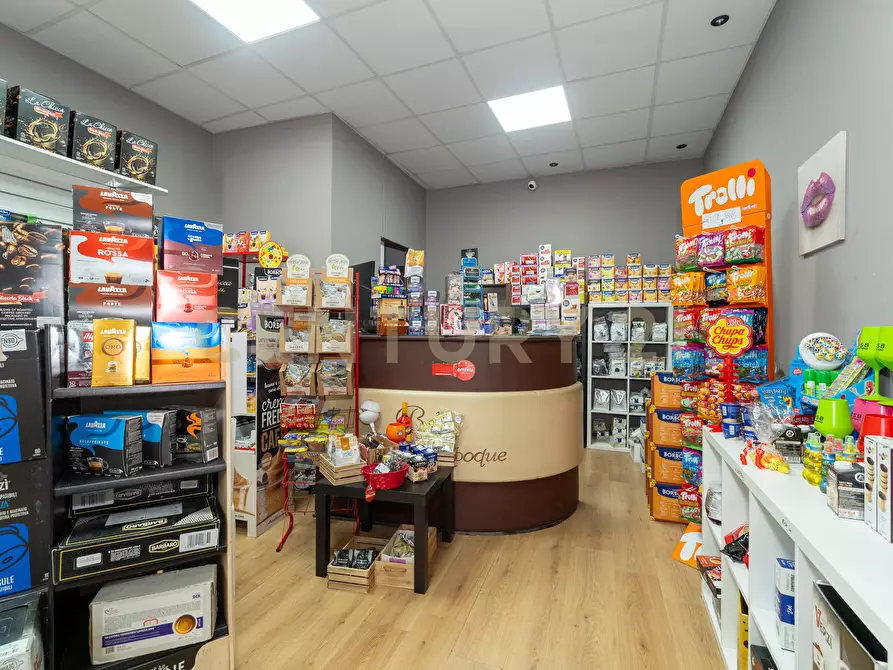 Immagine 40 di Casa indipendente in vendita  in Via Giuseppe Garibaldi 68-70-72 a Nicolosi