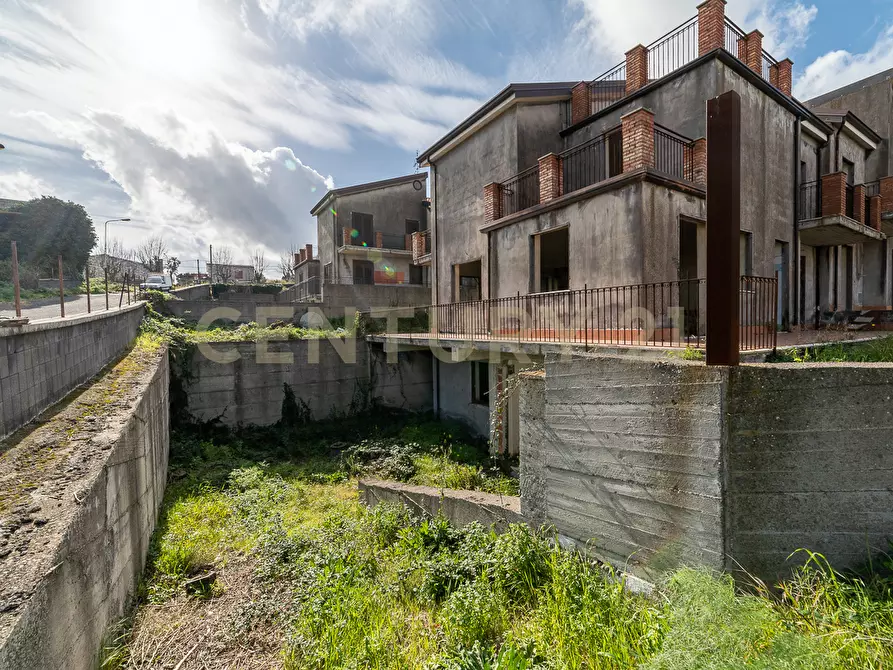 Immagine 1 di Casa bifamiliare in vendita  in Via Bellini 9 a San Gregorio Di Catania