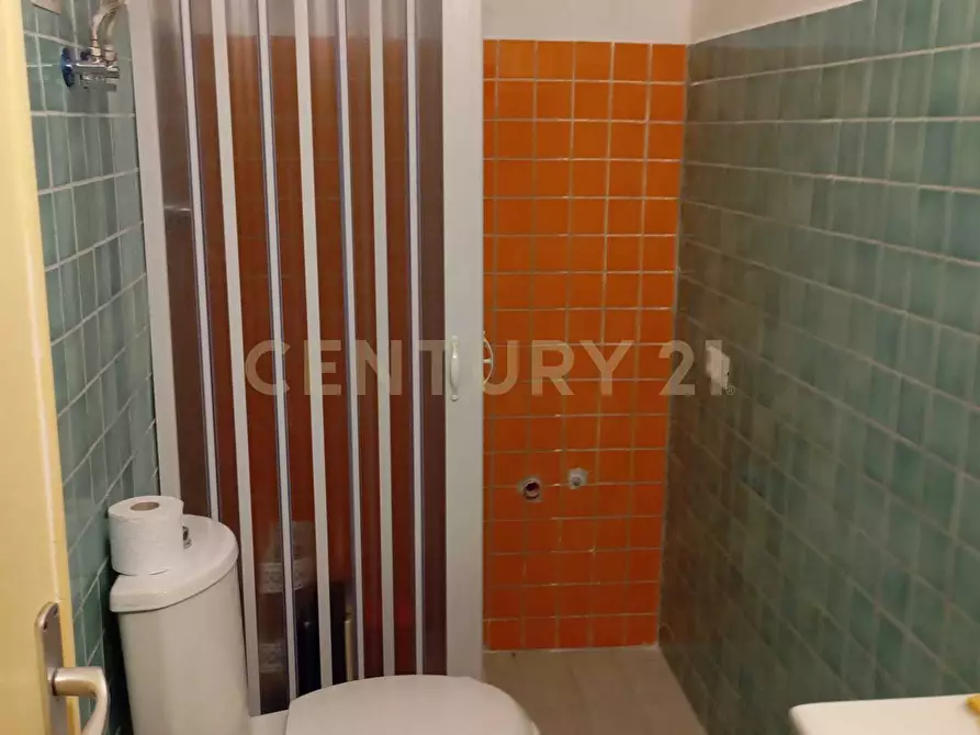 Immagine 12 di Bilocale in vendita  in Via Porticato a Giardini-Naxos