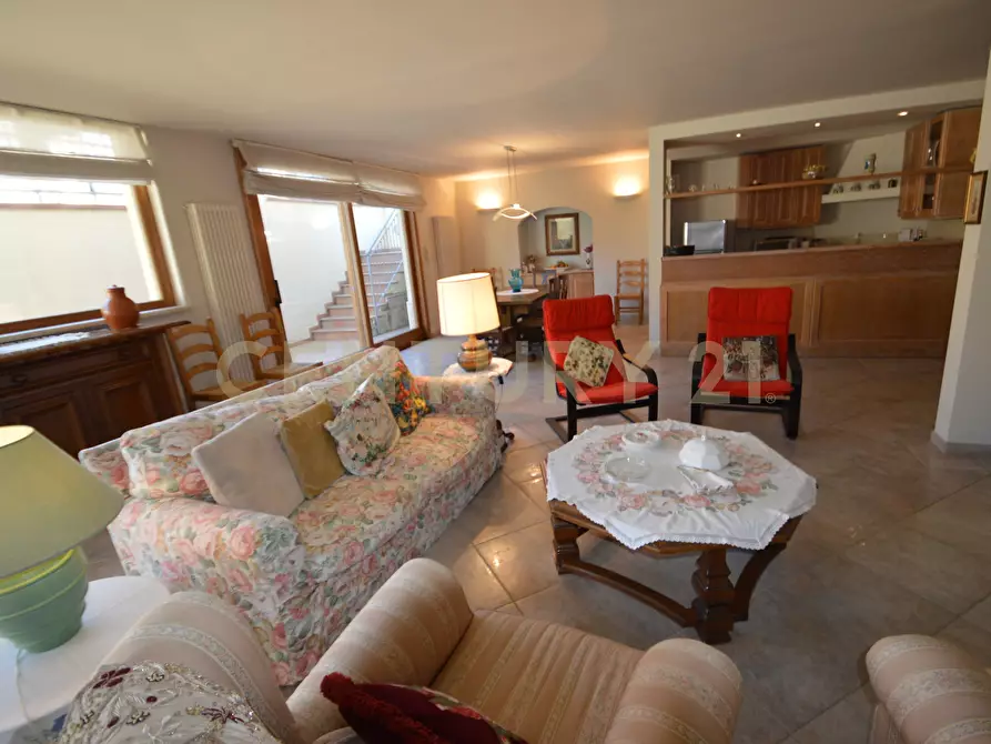 Immagine 37 di Villa in vendita  a Grosseto