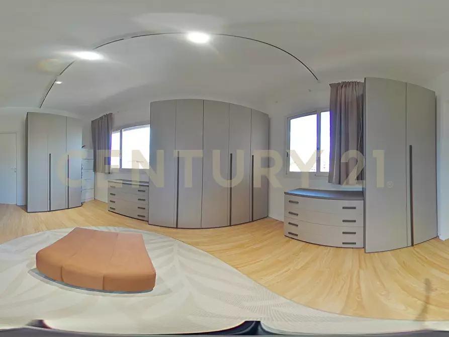 Immagine 81 di Attico in vendita  in Via Vincenzo Giuffrida 203 a Catania