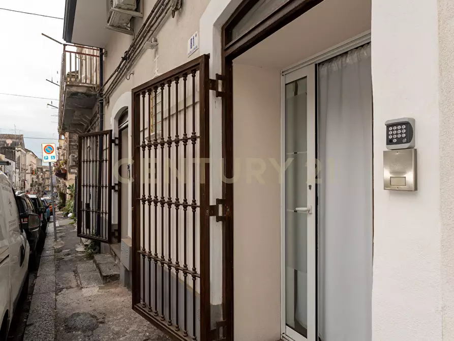 Immagine 96 di Casa bifamiliare in vendita  in Via della Palma a Catania