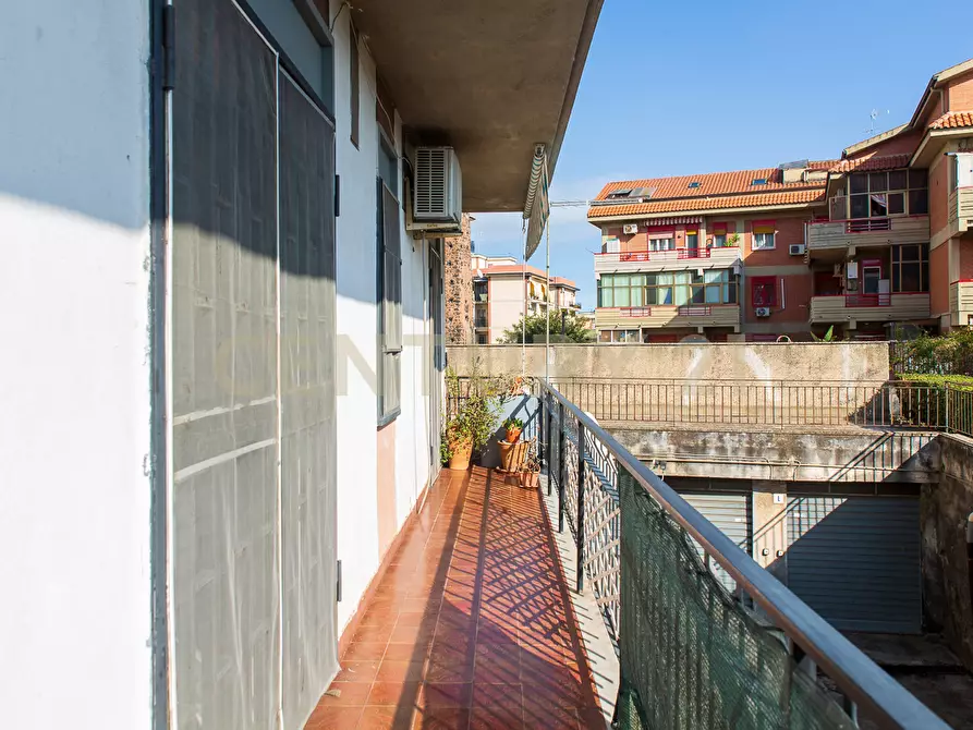 Immagine 21 di Bilocale in vendita  in Via Madonna di Fatima 71 a Gravina Di Catania