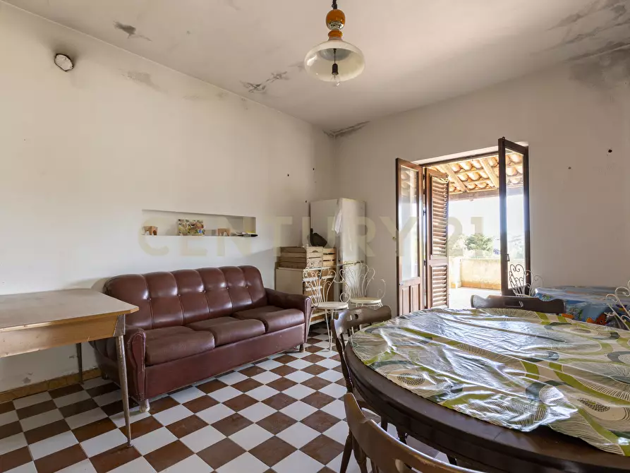 Immagine 3 di Villa in vendita  in Via Reale snc a Lipari