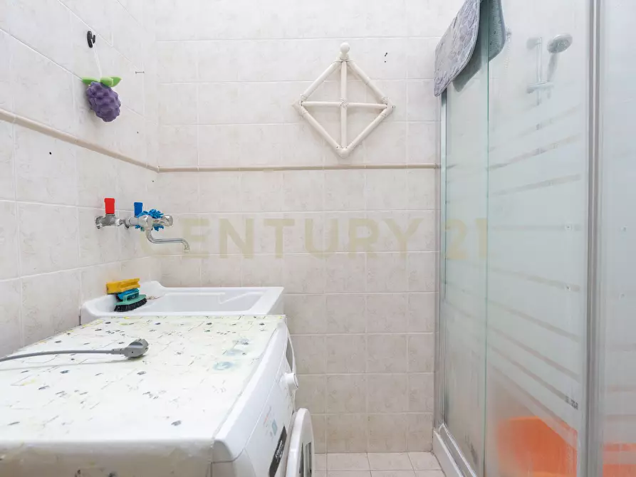 Immagine 34 di Casa bifamiliare in vendita  in Via A. di Sangiuliano 68 a Sant'agata Li Battiati