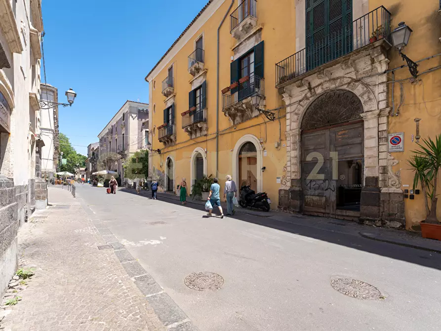 Immagine 14 di Bilocale in vendita  in Via Crociferi 60 a Catania