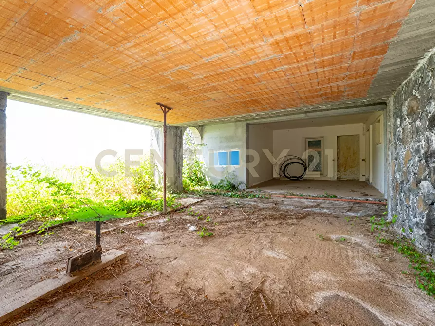 Immagine 49 di Villa in vendita  in Via Casalrosato 19 a Valverde