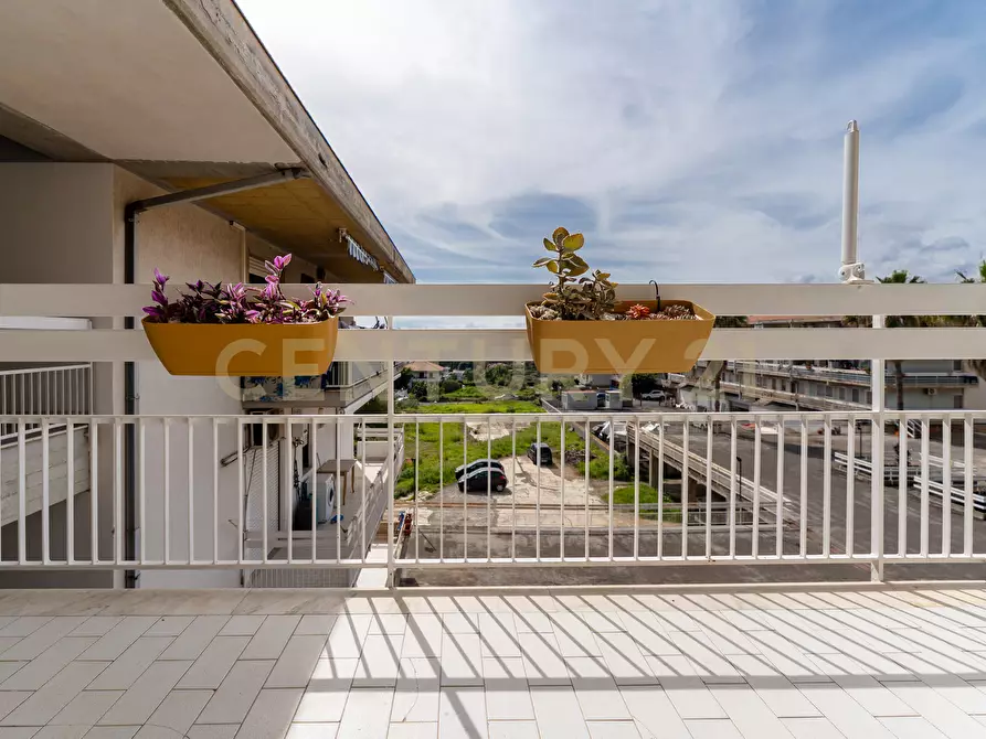 Immagine 12 di Bilocale in affitto  in Via Vampolieri 42 a Aci Castello