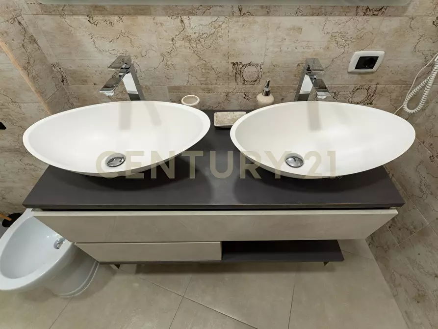 Immagine 105 di Appartamento in vendita  in Via Ferrara Abate 76 a Catania