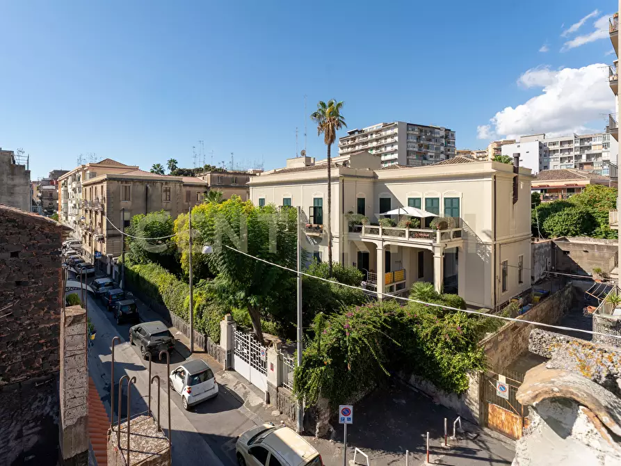 Immagine 39 di Terratetto in vendita  in Via Stazzone 149 a Catania