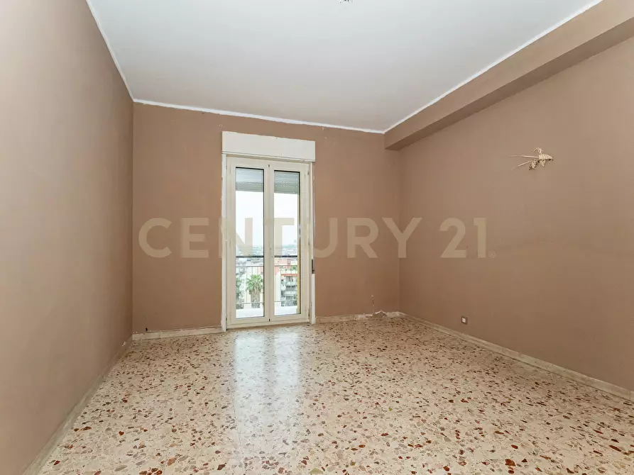 Immagine 34 di Pentalocale in vendita  in Via Due Obelischi 48 a Gravina Di Catania