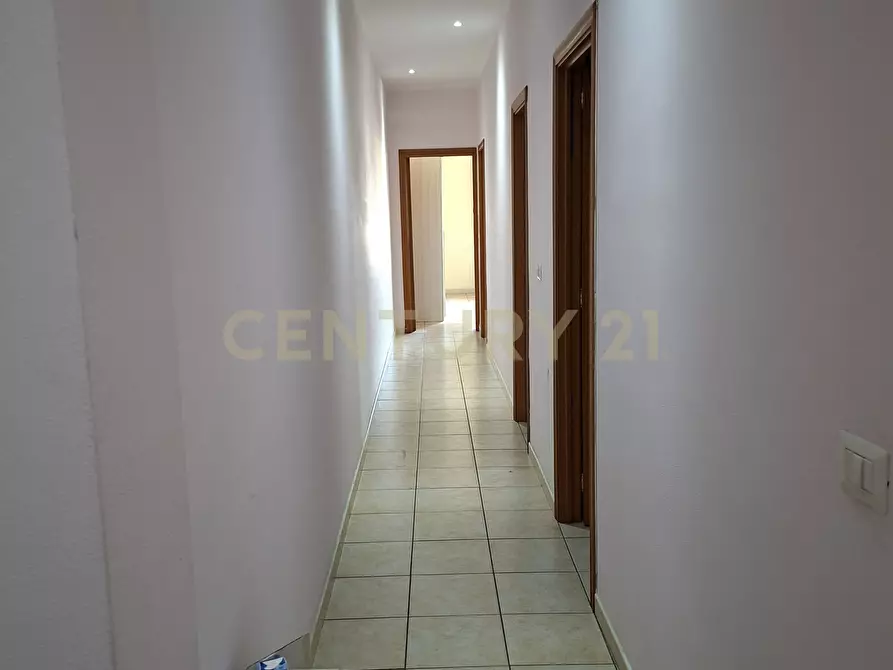 Immagine 18 di Trilocale in vendita  in Via Faraci 13 a Catania