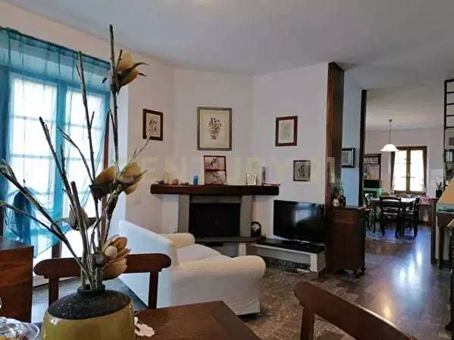 Immagine 7 di Casa indipendente in vendita  in località podere poggio sellino snc a Semproniano