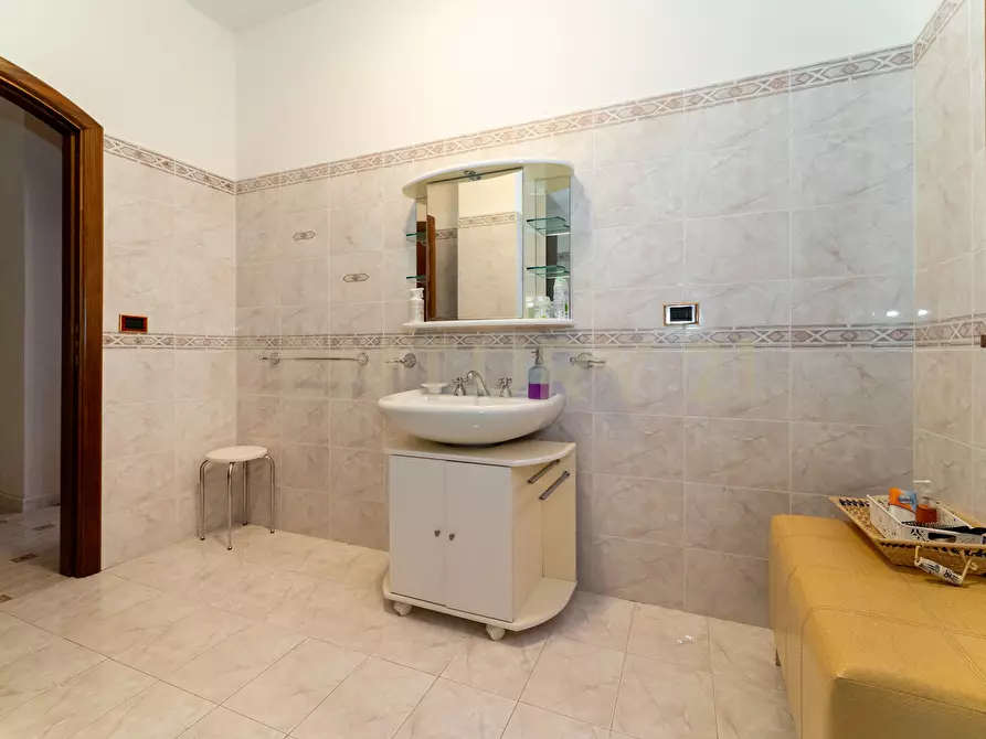 Immagine 89 di Villa in vendita  in CONTRADA ALBORETTO a Linguaglossa