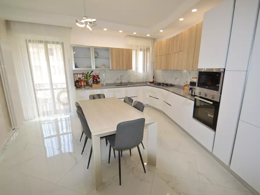 Immagine 12 di Pentalocale in vendita  in Via Senese 173/A a Grosseto