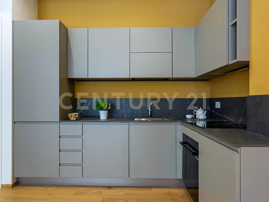 Immagine 10 di Loft/Open space in vendita  in Via dell'Olmata 30 a Roma