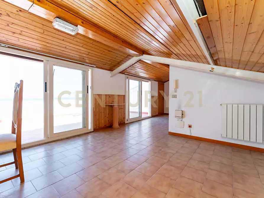 Immagine 60 di Casa indipendente in vendita  in Via Vampolieri 34m a Aci Catena