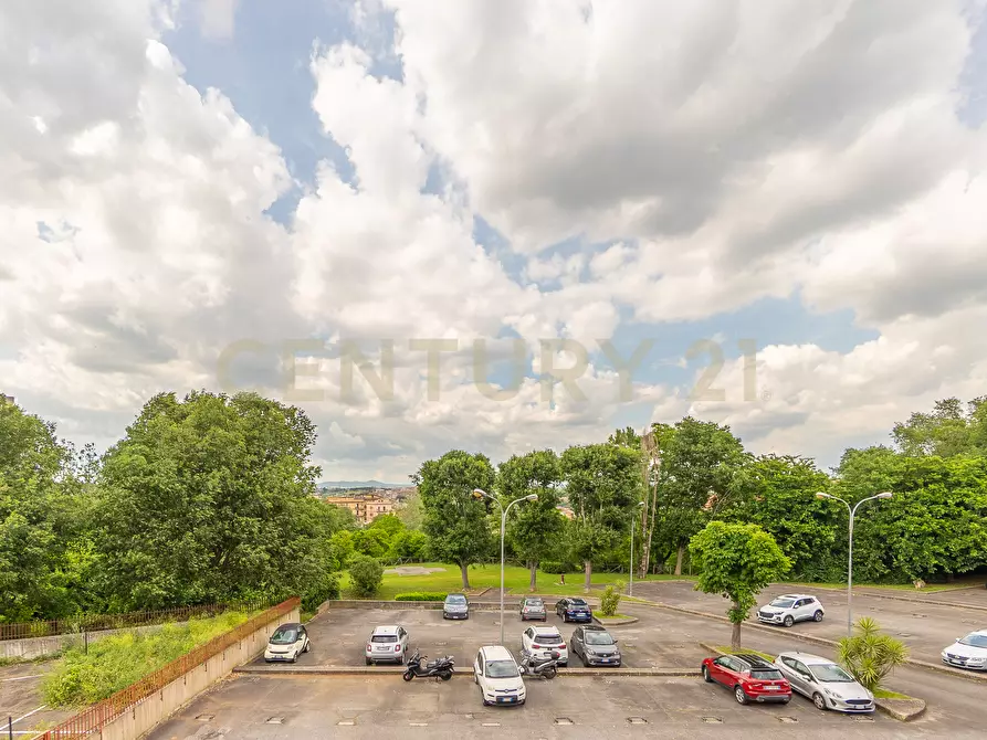 Immagine 26 di Quadrilocale in vendita  in Via Moggio Udinese 28 a Roma