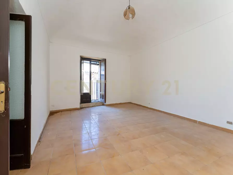 Immagine 18 di Trilocale in vendita  in Corso Vittorio Emanuele 122 a Caltagirone