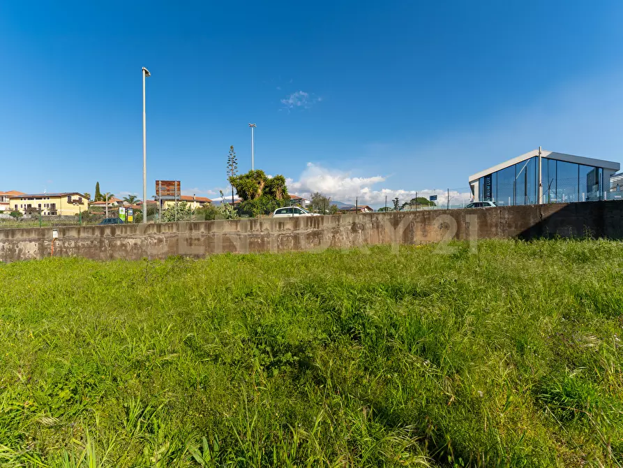Immagine 9 di Terreno industriale in vendita  in Viale Andrea Doria 2 a San Giovanni La Punta