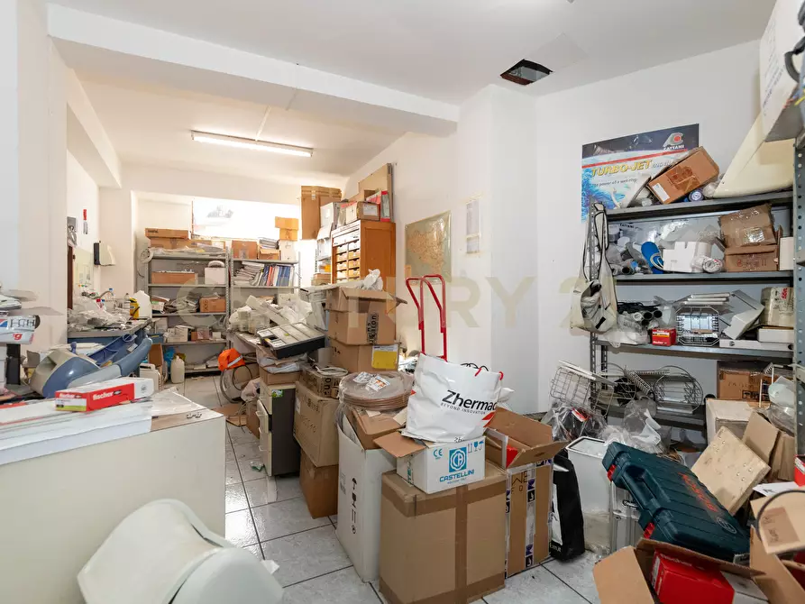 Immagine 29 di Quadrilocale in vendita  in Via Pietra dell'Ova 396 a Tremestieri Etneo