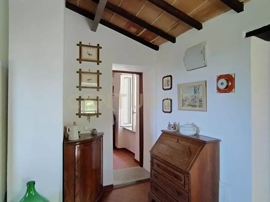 Immagine 17 di Appartamento in vendita  in via pò 14 a Semproniano