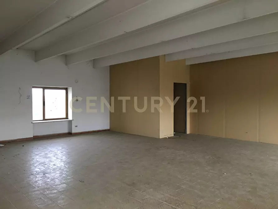 Immagine 15 di Ufficio in affitto  in Via Vespucci Amerigo snc a San Martino Buon Albergo