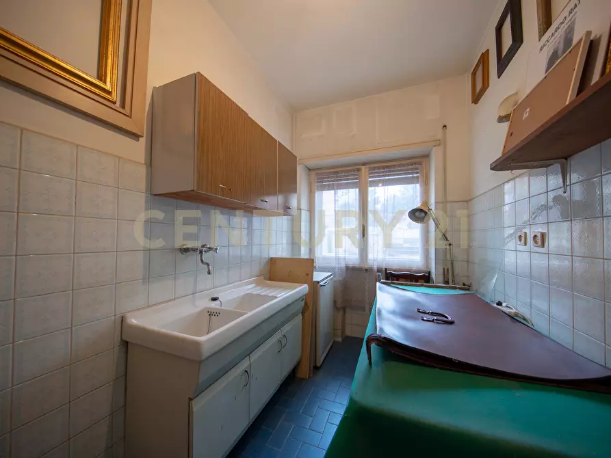 Immagine 11 di Bilocale in vendita  in Via Giovanni Caselli 11 a Roma