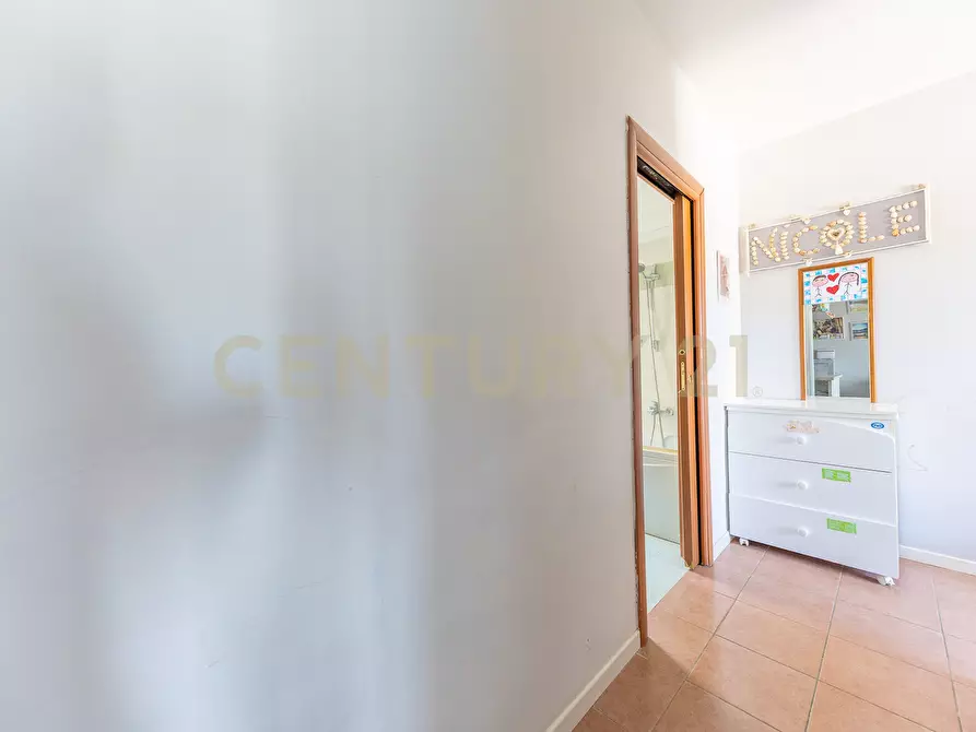 Immagine 20 di Bilocale in vendita  in Via Raffaello Liberti 163 a Roma