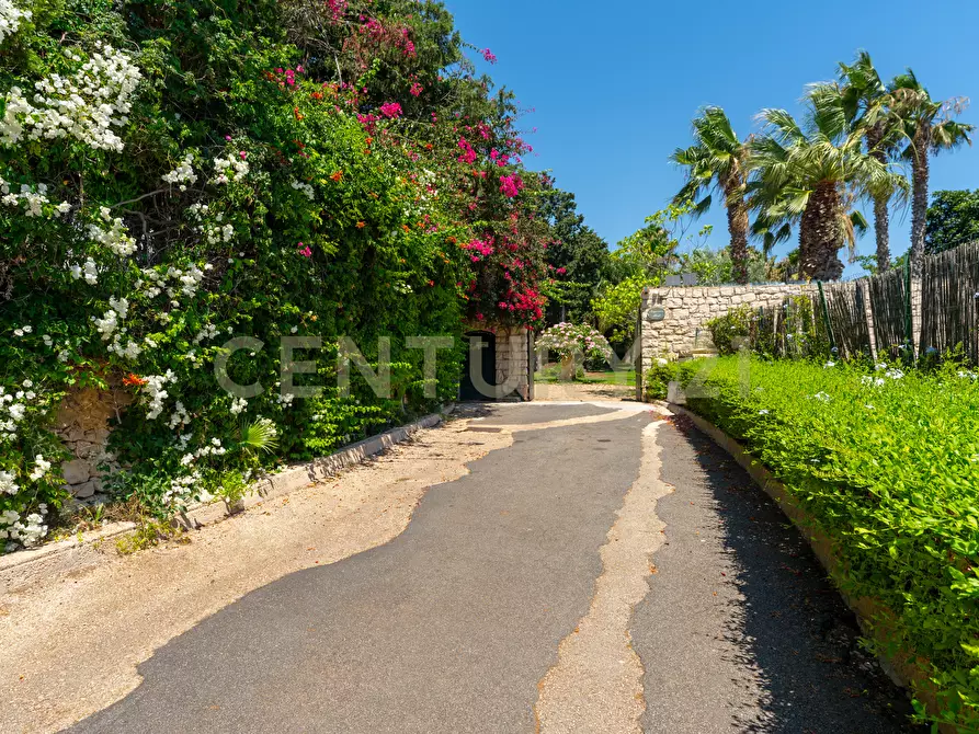 Immagine 97 di Villa in vendita  in viac strada provinciale pozzallo sampieri 2 a Modica