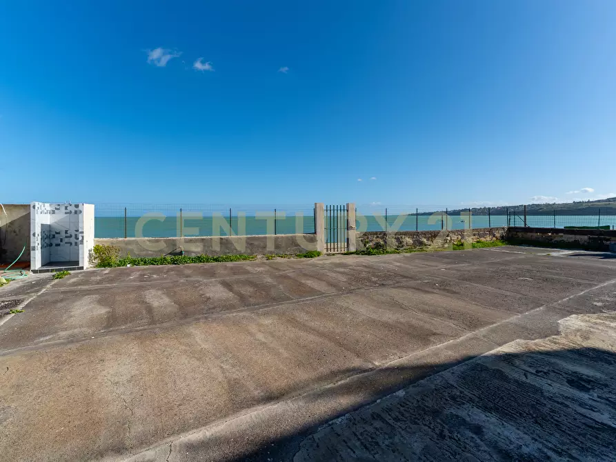 Immagine 16 di Trilocale in vendita  in Via Settebello 92 a Augusta