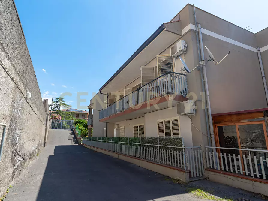 Immagine 43 di Appartamento in vendita  in Viale delle Olimpiadi 12 a Catania