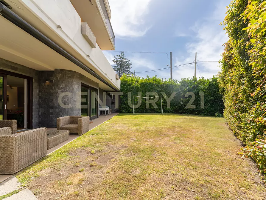 Immagine 82 di Villa in vendita  in Via Scala 58 a San Gregorio Di Catania