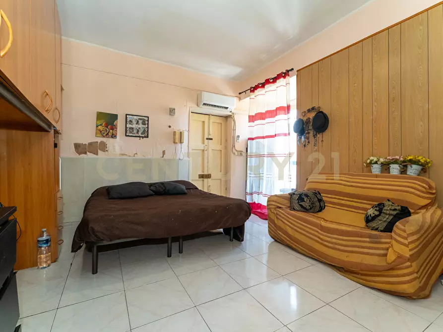 Immagine 26 di Bilocale in vendita  in Via Crociferi 60 a Catania