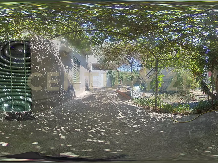 Immagine 51 di Casa indipendente in vendita  in Via Roma 66 a Camporotondo Etneo