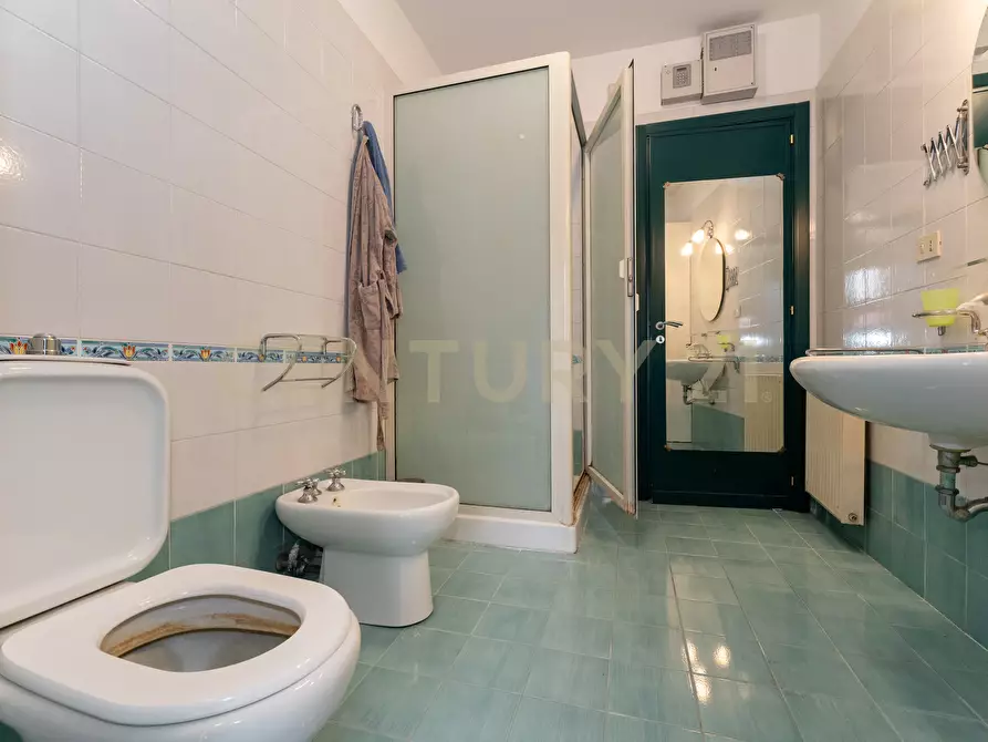 Immagine 29 di Trilocale in vendita  in Via beata giovanna jugan 15 a Catania