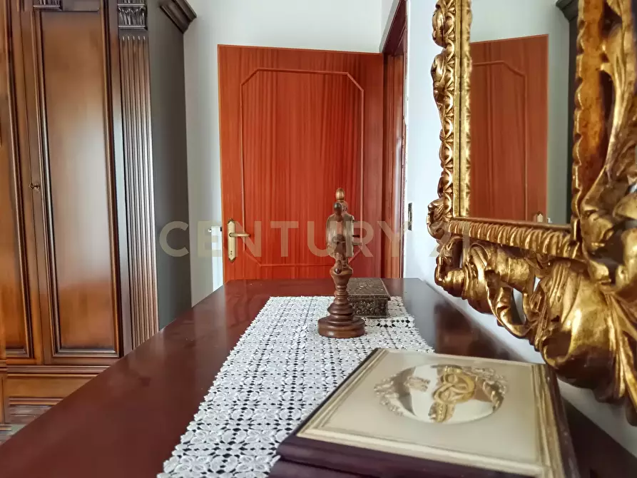 Immagine 30 di Quadrilocale in vendita  in Piazza Fratelli Cervi 10 a Abbadia San Salvatore