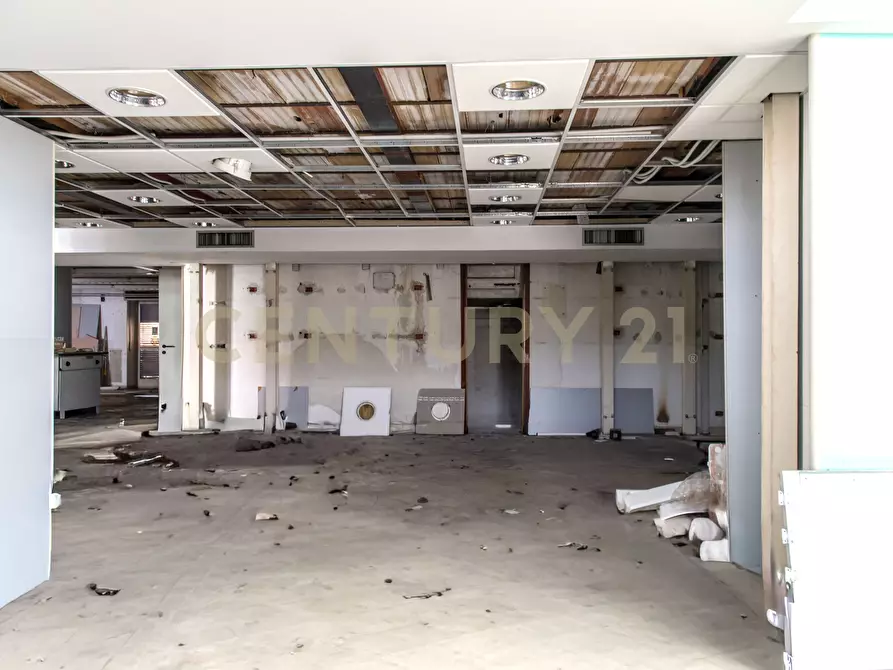 Immagine 3 di Garage in vendita  in Via Milano 93 a Catania