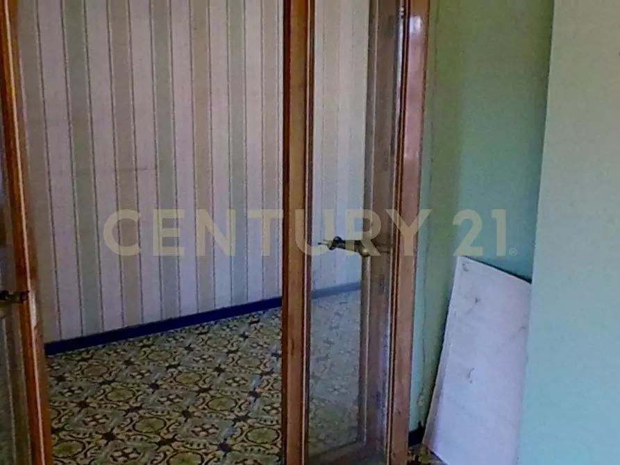 Immagine 25 di Pentalocale in vendita  in Corso Umberto I 1C a Modica