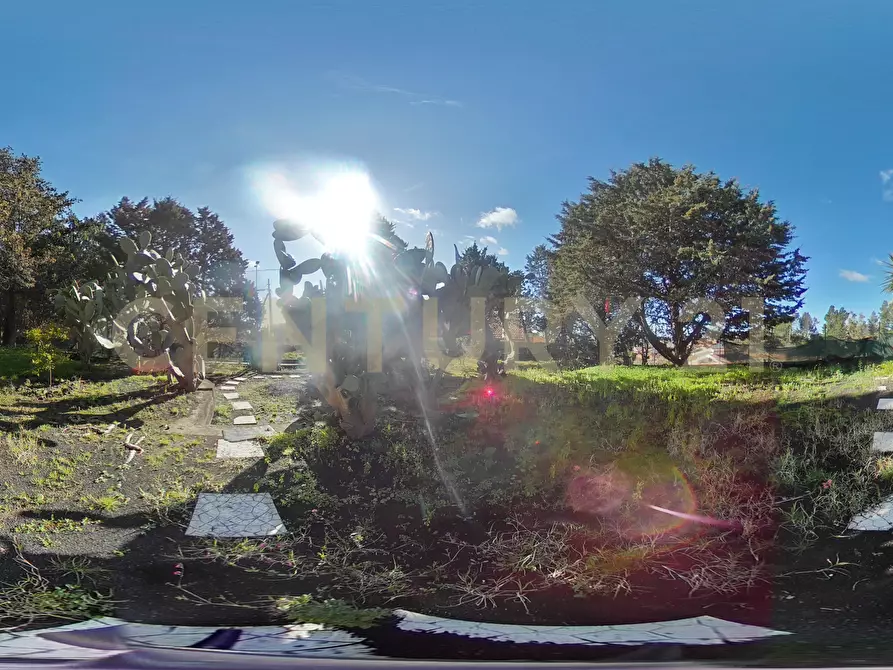 Immagine 86 di Villa in vendita  in Via Francesco Durante 11 a Pedara