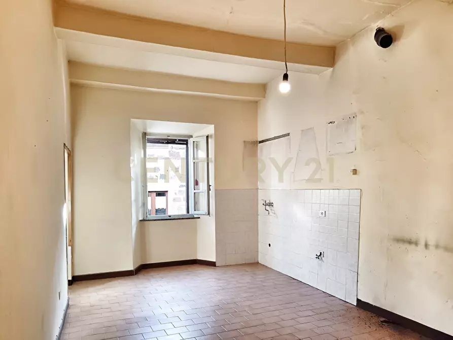 Immagine 12 di Quadrilocale in vendita  in Via Roma 57 a Radicofani