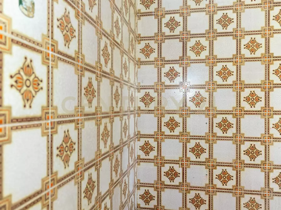 Immagine 20 di Pentalocale in affitto  in Viale Lorenzo Bolano 45 a Catania