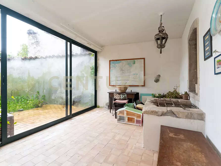 Immagine 13 di Casa indipendente in vendita  in Via Guglielmo Oberdan 15 a Linguaglossa